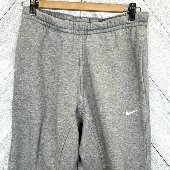 Nike Sweatpants Mens Size Medium Club Fleece Gray Taperd Fit Joggers Pants - Picture 2 of 6